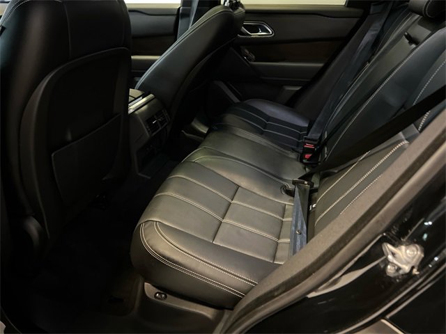 Used 2023 Land Rover Range Rover Velar R-Dynamic S image 17