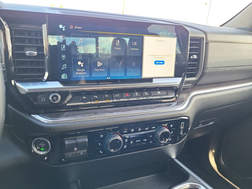 Used 2024 Chevrolet Silverado 1500 LTZ AWD/4WD image 19