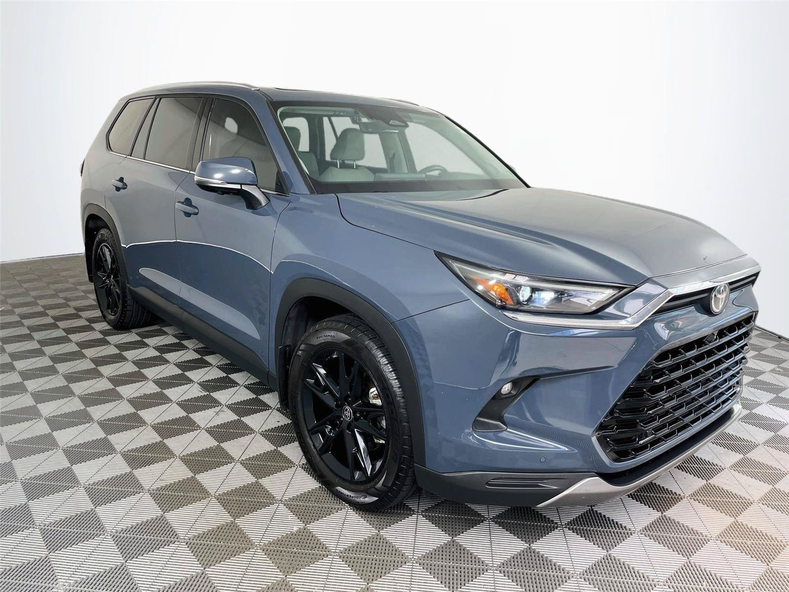 Used 2024 Toyota Grand Highlander AWD