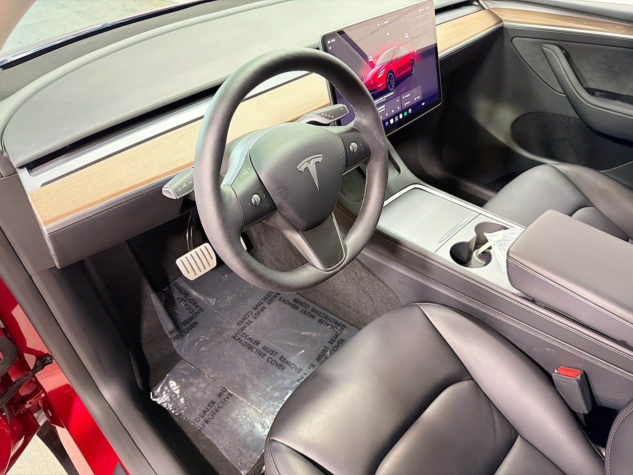 Used 2024 Tesla Model Y Performance AWD/4WD image 4