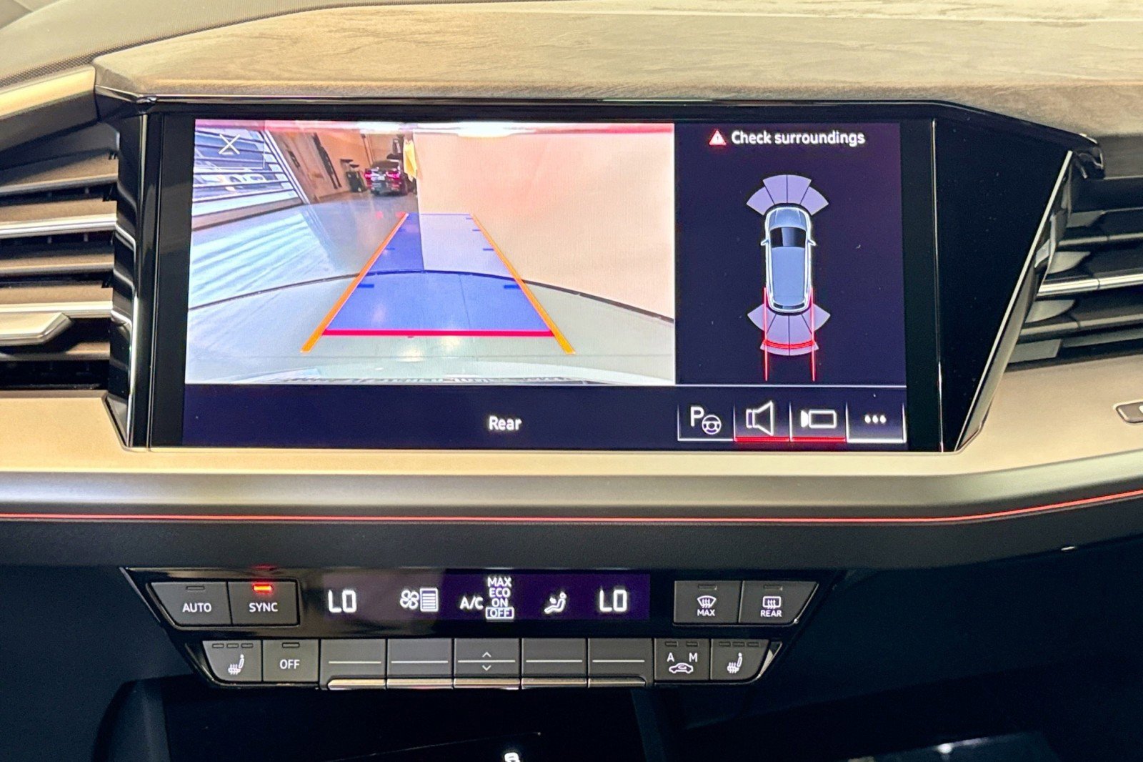 Used 2023 Audi Q4 e-tron Premium Plus AWD/4WD image 14