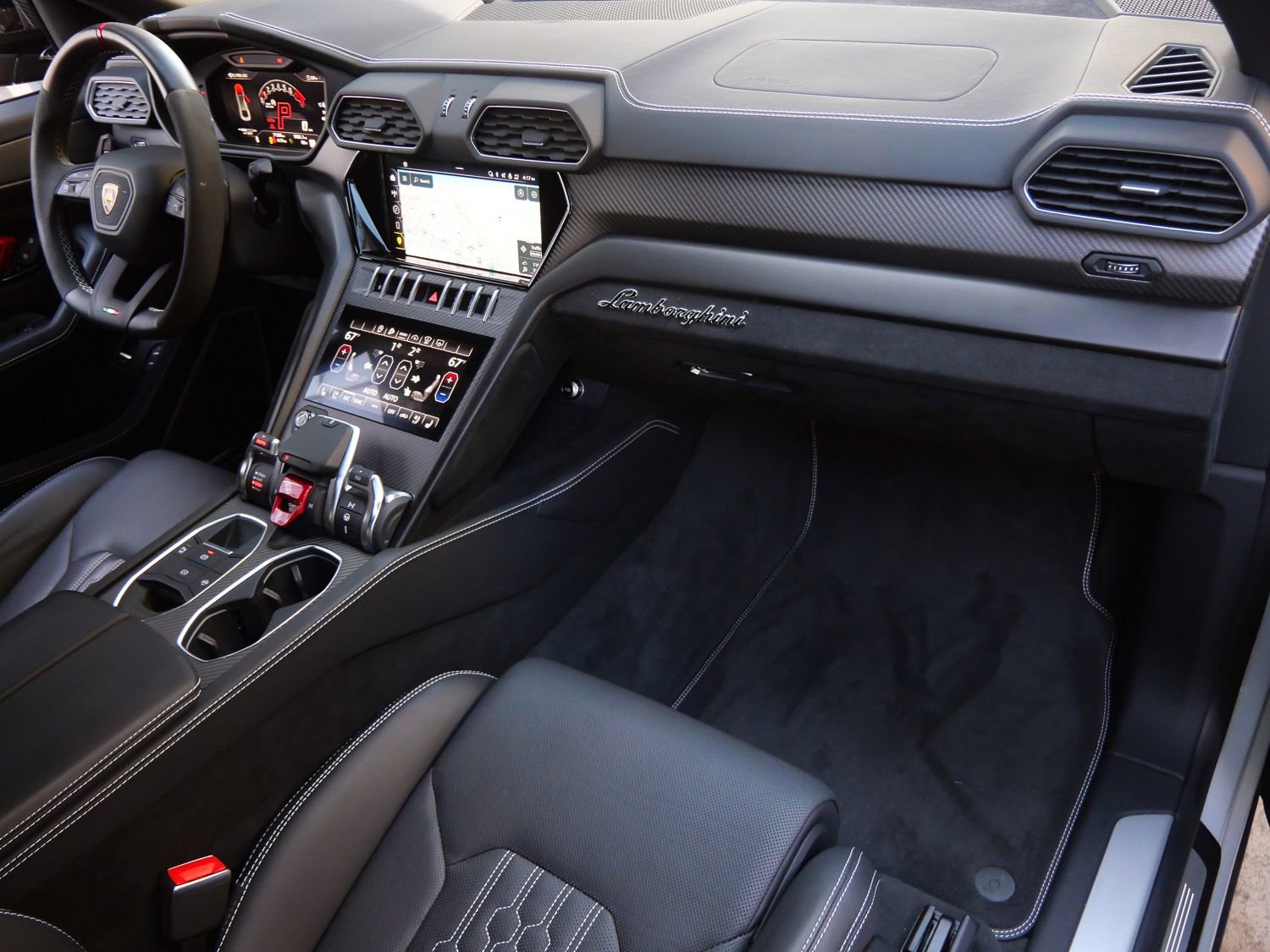 Used 2024 Lamborghini Urus Performante image 37