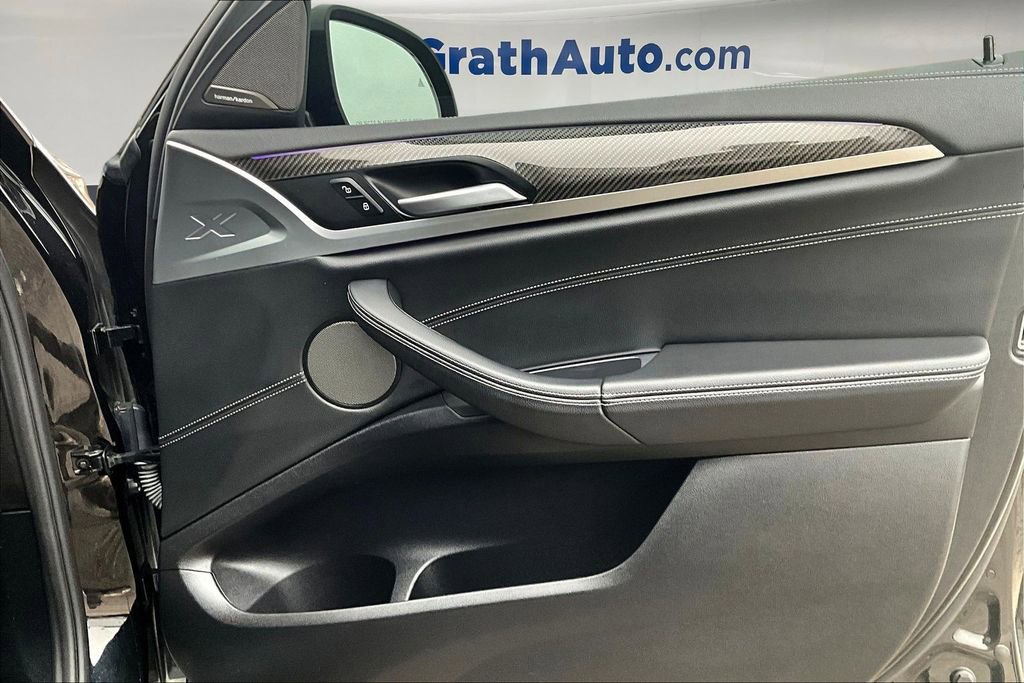 Used 2020 BMW X4 M40i w/ Executive Package image 30