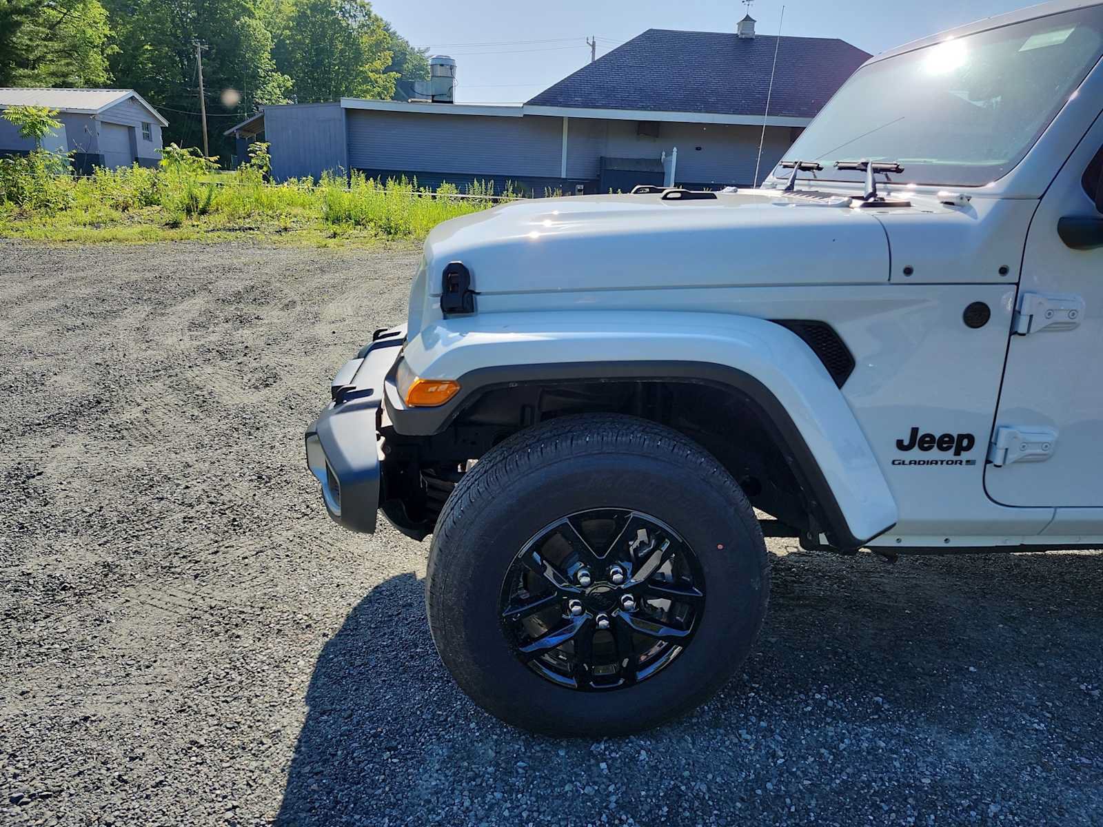 New 2023 Jeep Gladiator Sport AWD/4WD image 10