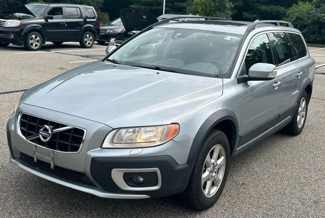 Used 2013 Volvo XC70 3.2