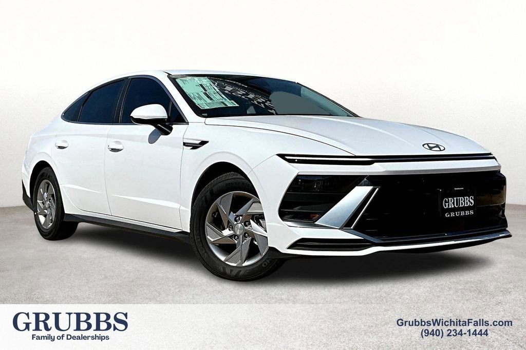 New 2025 Hyundai Sonata SE image 1