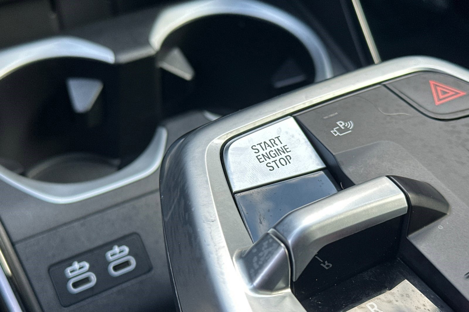 Used 2025 BMW X1 xDrive28i w/ Convenience Package image 32