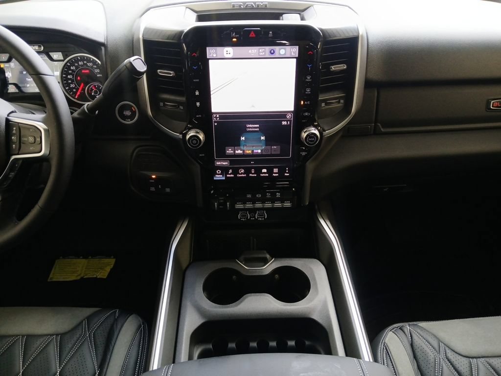 New 2026 RAM 2500 Big Horn AWD/4WD image 3