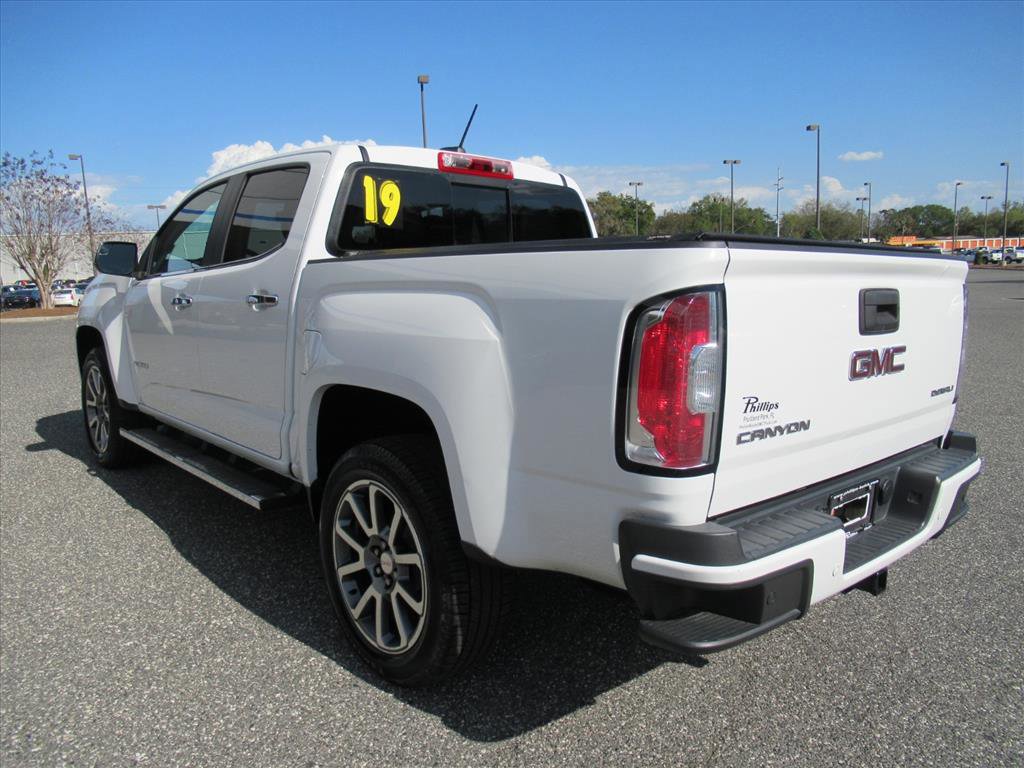 Used 2019 GMC Canyon Denali image 5
