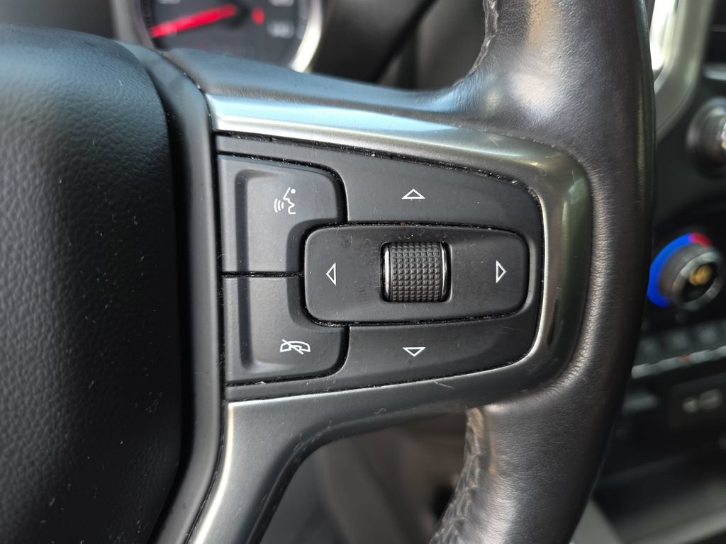 Used 2019 Chevrolet Silverado 1500 LT Trail Boss AWD/4WD image 19