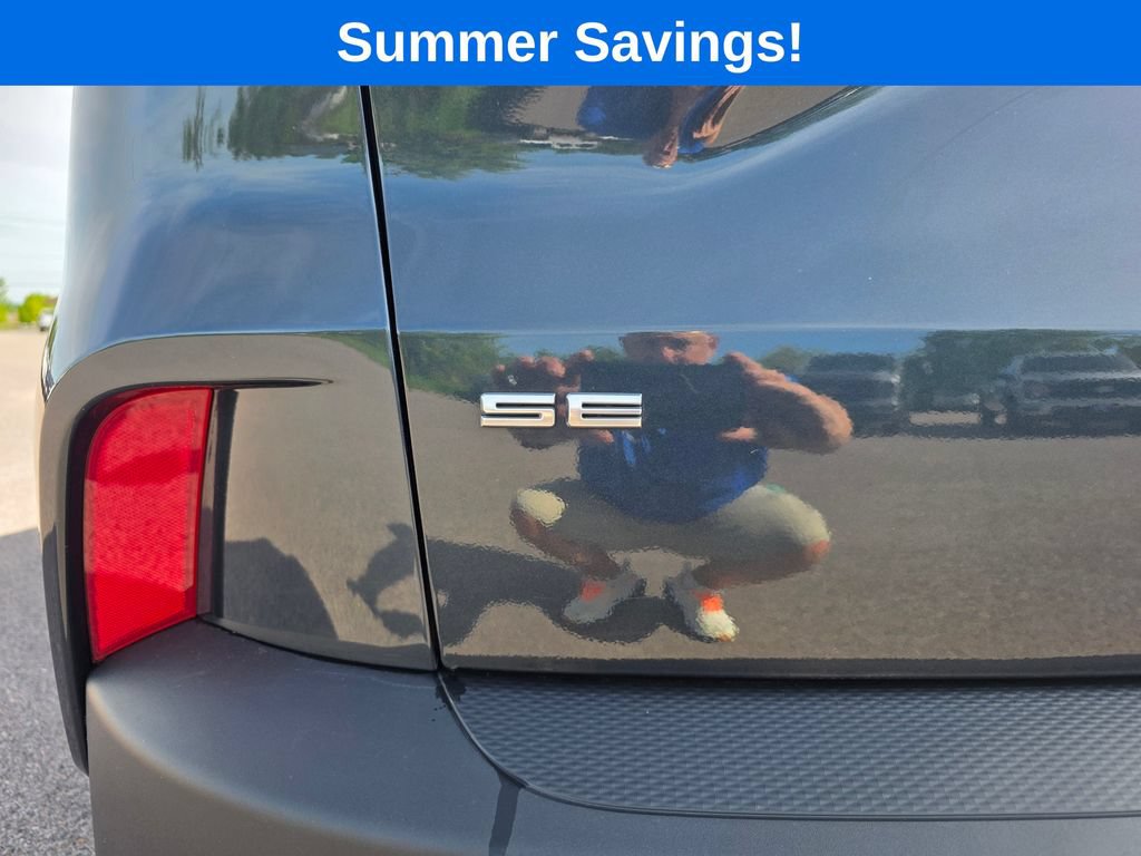 Certified 2022 Ford Escape SE w/ Cold Weather Package AWD/4WD image 14