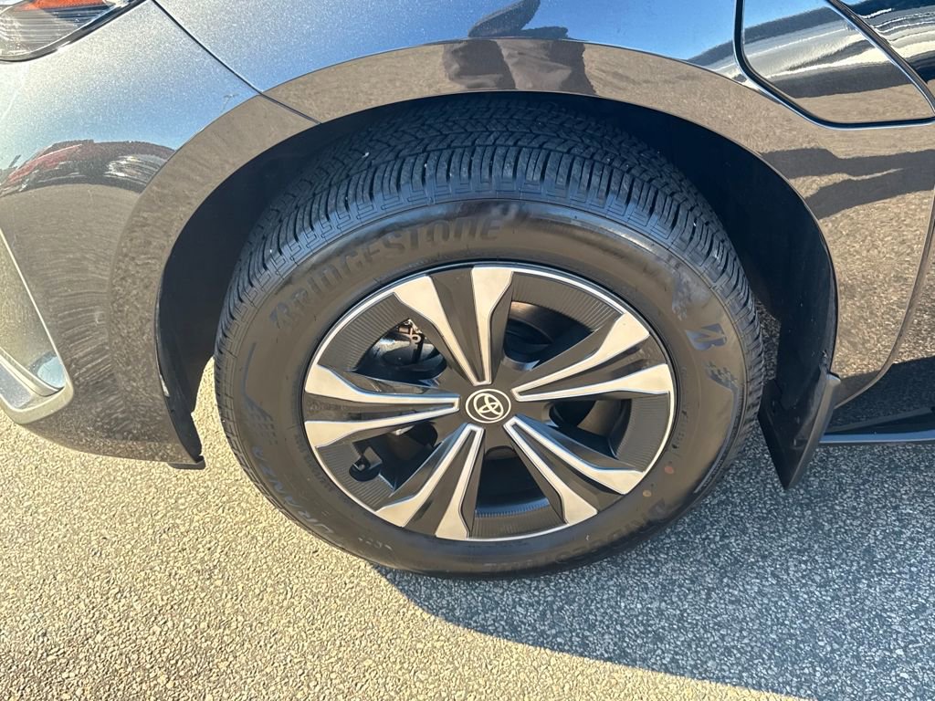 Used 2024 Toyota bZ4X XLE image 41