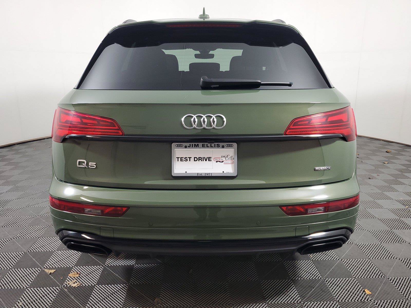 Used 2025 Audi Q5 2.0T Premium AWD/4WD image 6