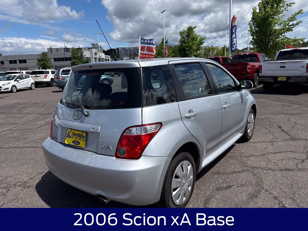 Used 2006 Scion xA FWD image 6