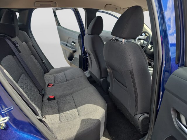 Used 2026 Nissan Kicks SV FWD image 33