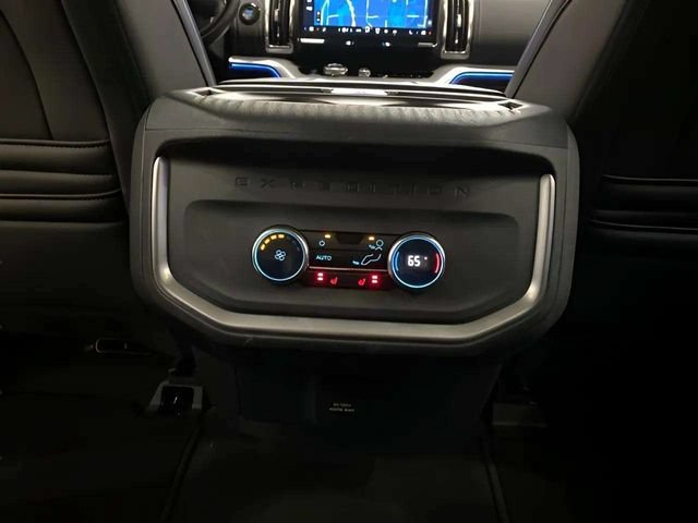 Used 2025 Ford Expedition Max Platinum AWD/4WD image 70