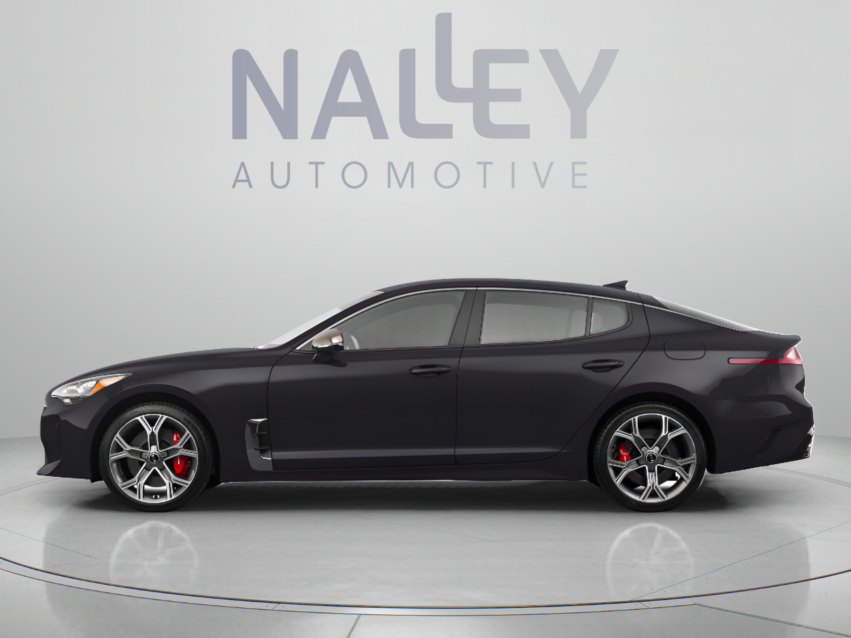 Used 2020 Kia Stinger GT-Line w/ Sun & Sound Package RWD image 2