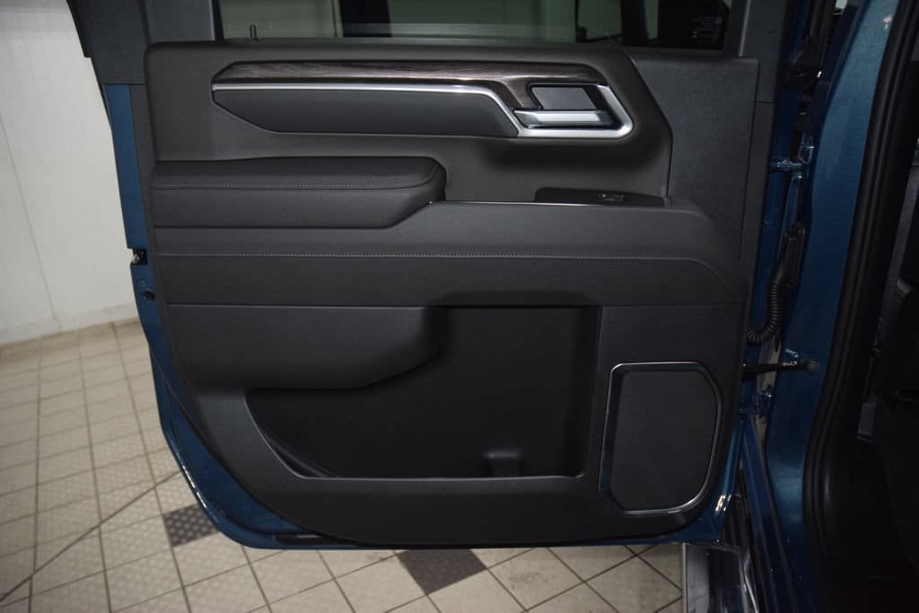 New 2026 Chevrolet Silverado 2500 LTZ w/ LTZ Plus Package AWD/4WD image 55
