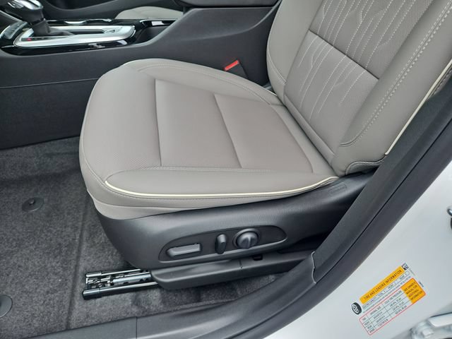New 2026 Buick Envista Sport Touring FWD image 13