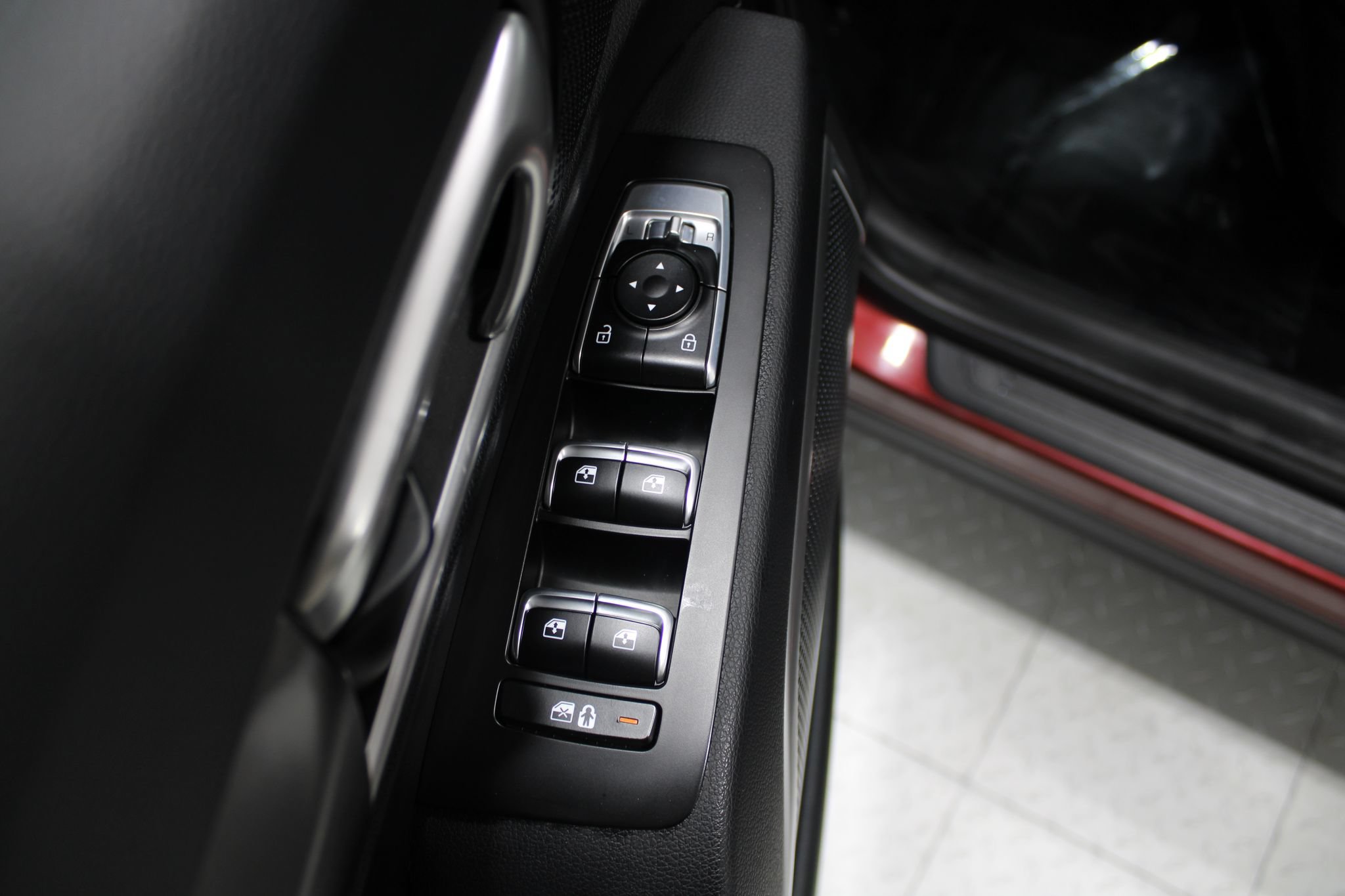 Used 2023 Kia Telluride S AWD/4WD image 44
