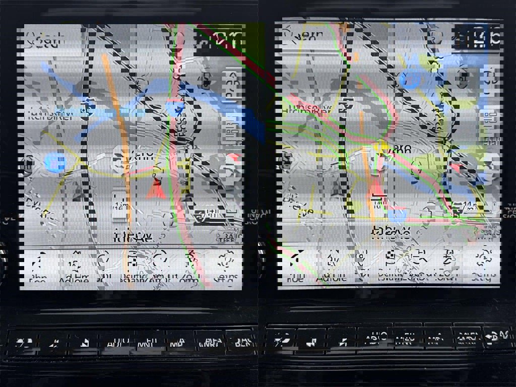 Used 2022 Nissan Pathfinder Platinum w/ Cargo Package image 27