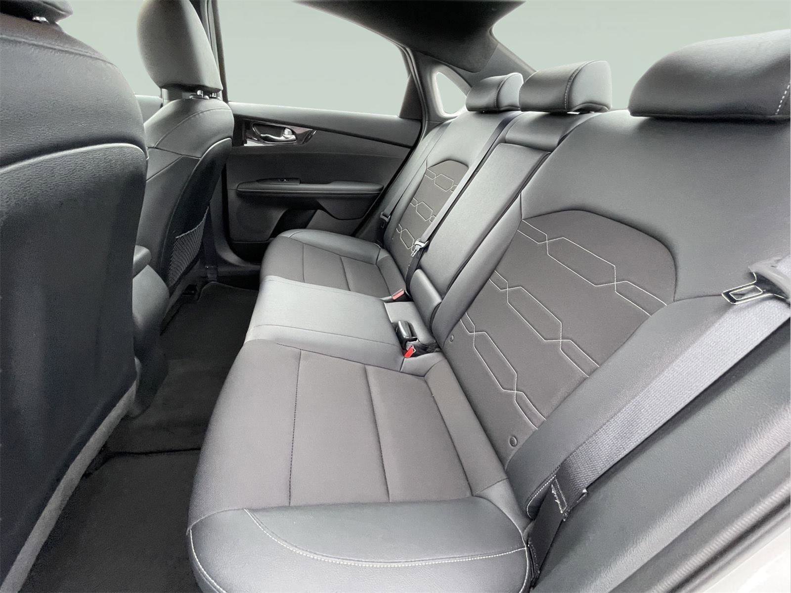 Used 2023 Kia Forte GT-Line image 15