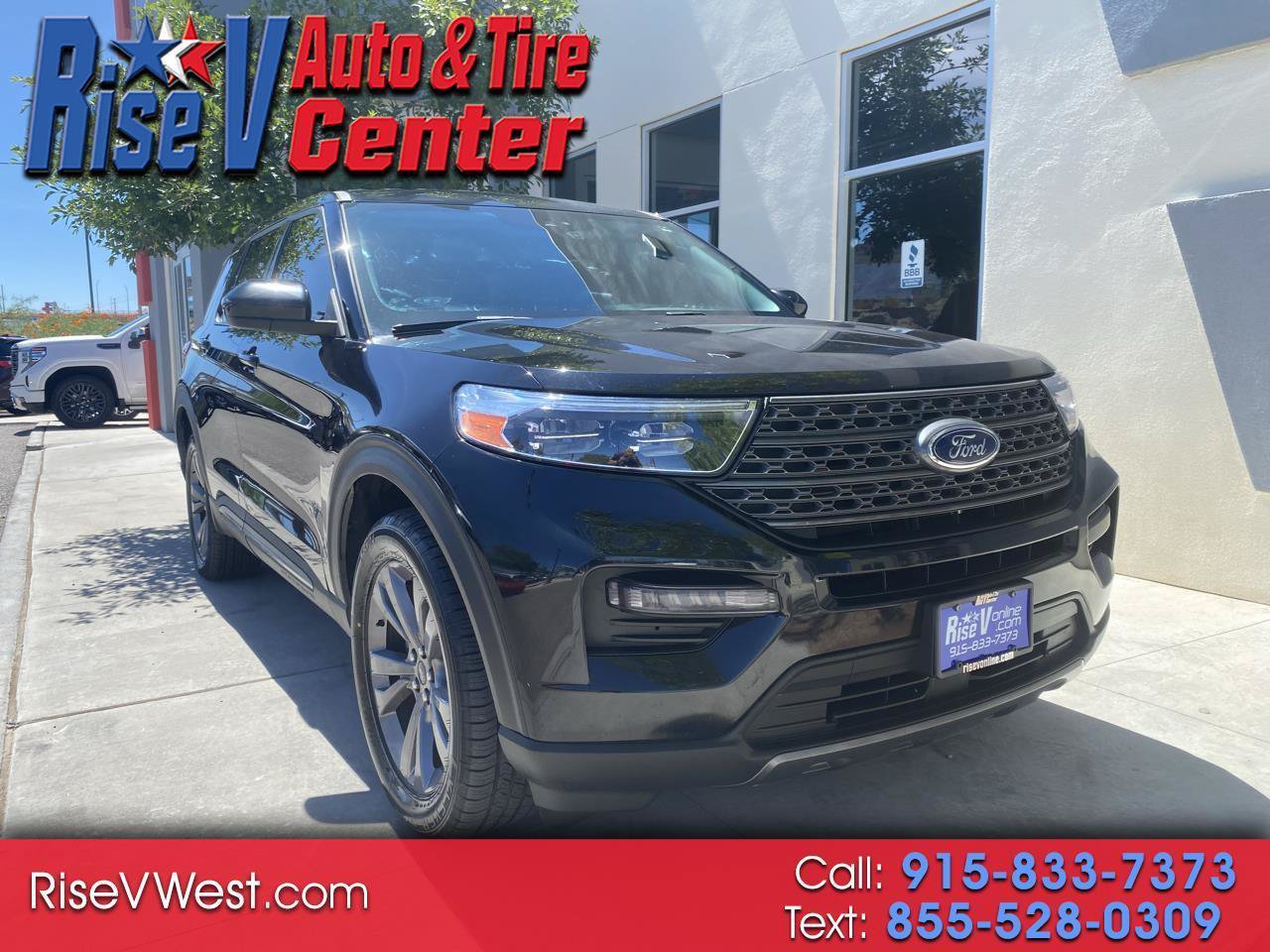 Used 2022 Ford Explorer XLT w/ Equipment Group 202A AWD/4WD image 1