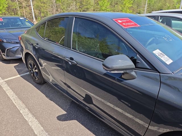 Used 2026 Toyota Camry LE image 2