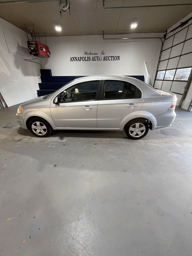 Used 2011 Chevrolet Aveo LT