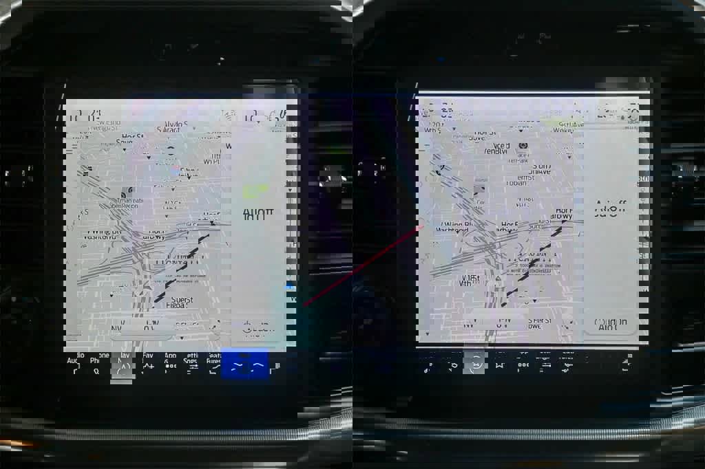 New 2025 Ford F150 Lariat w/ Equipment Group 501A Mid image 15