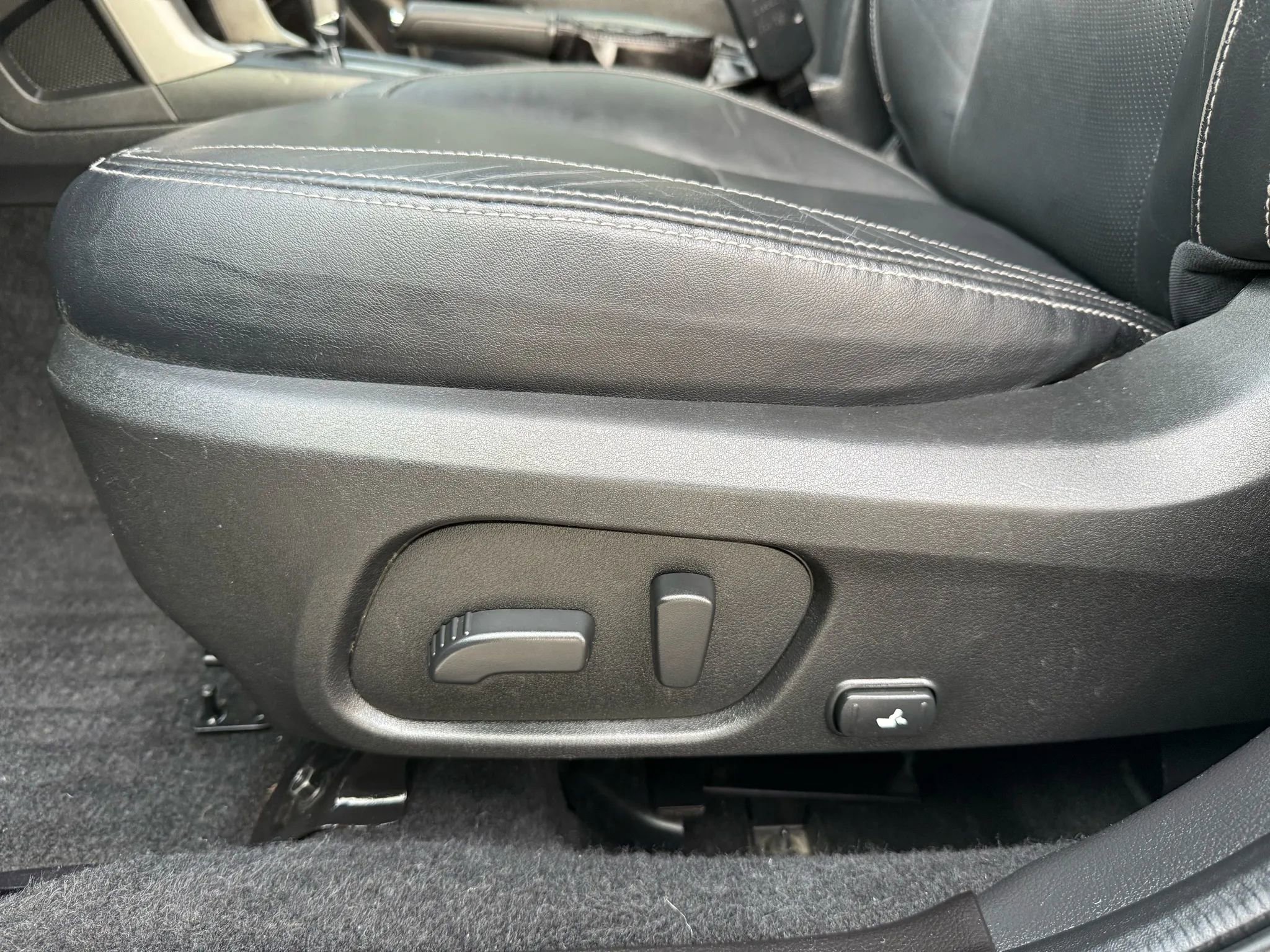 Used 2017 Subaru Forester 2.5i Limited image 28
