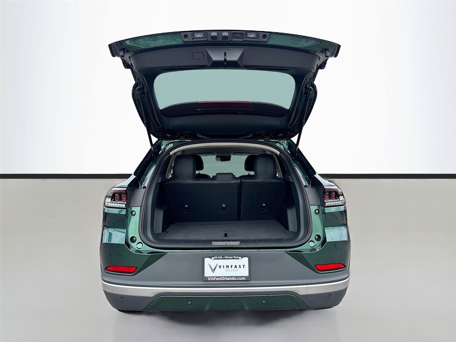 New 2025 VinFast VF 8 Eco AWD/4WD image 25