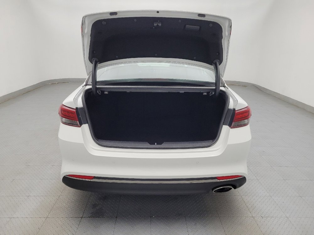 Used 2018 Kia Optima S FWD image 29