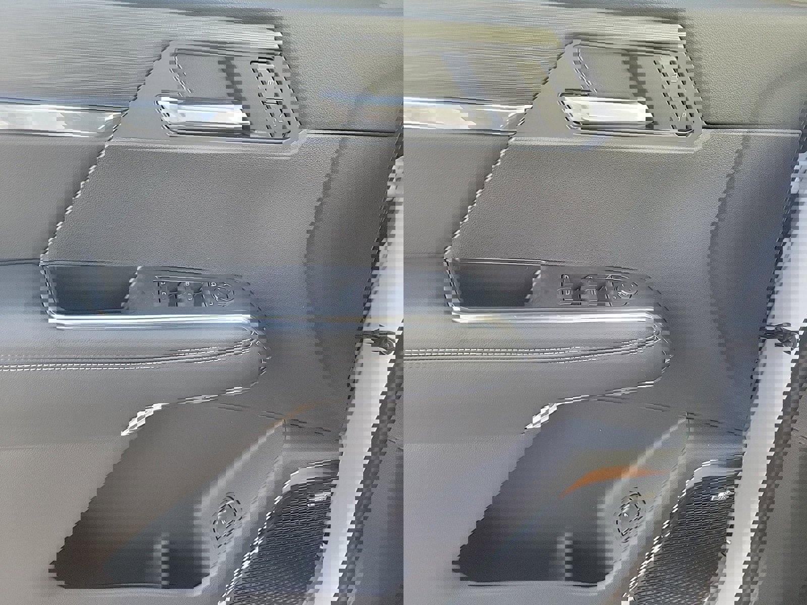 New 2026 GMC Acadia Elevation w/ Elevation Premium Package image 15