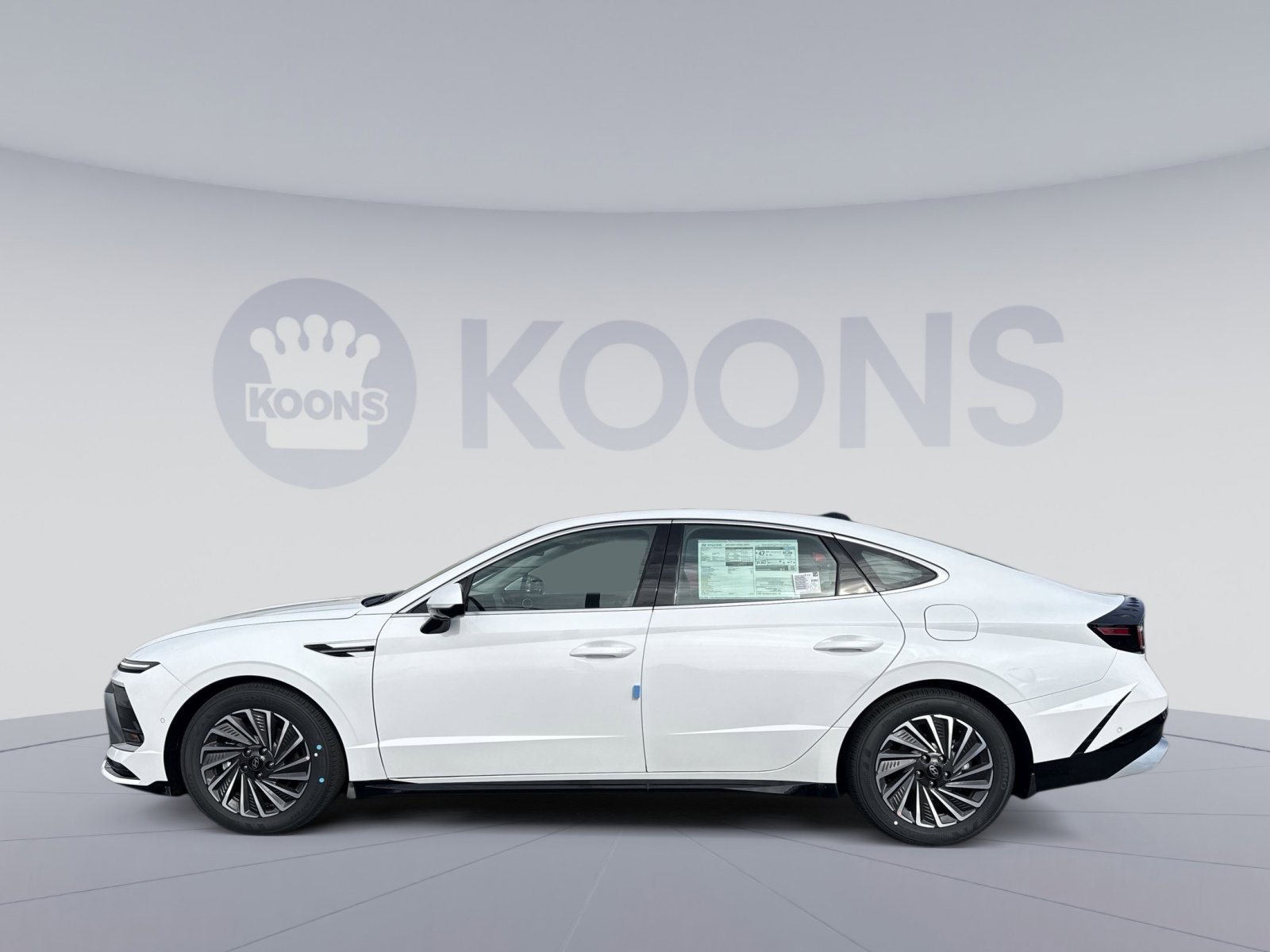 New 2026 Hyundai Sonata Limited image 2