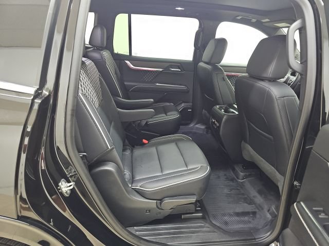 Used 2026 GMC Acadia Denali w/ Super Cruise Package AWD/4WD image 18