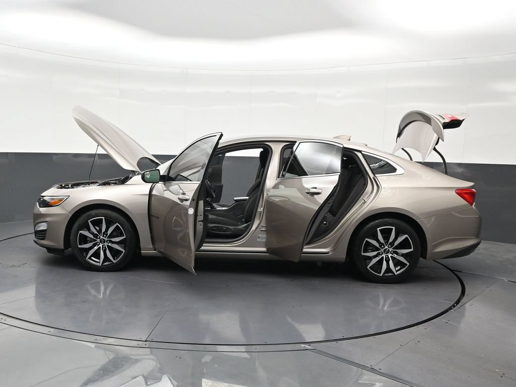 Used 2022 Chevrolet Malibu RS FWD image 38