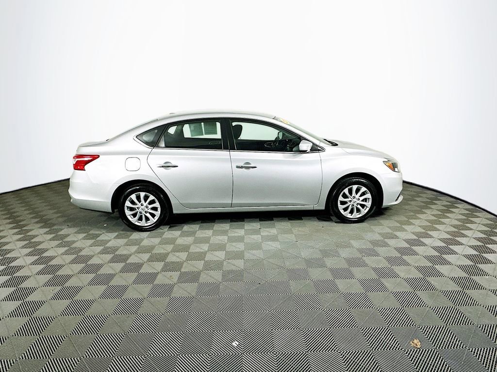 Used 2019 Nissan Sentra SV FWD image 11
