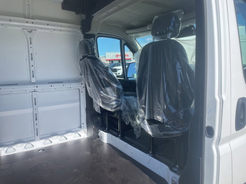 New 2026 RAM ProMaster 2500 w/ Convenience Group image 8