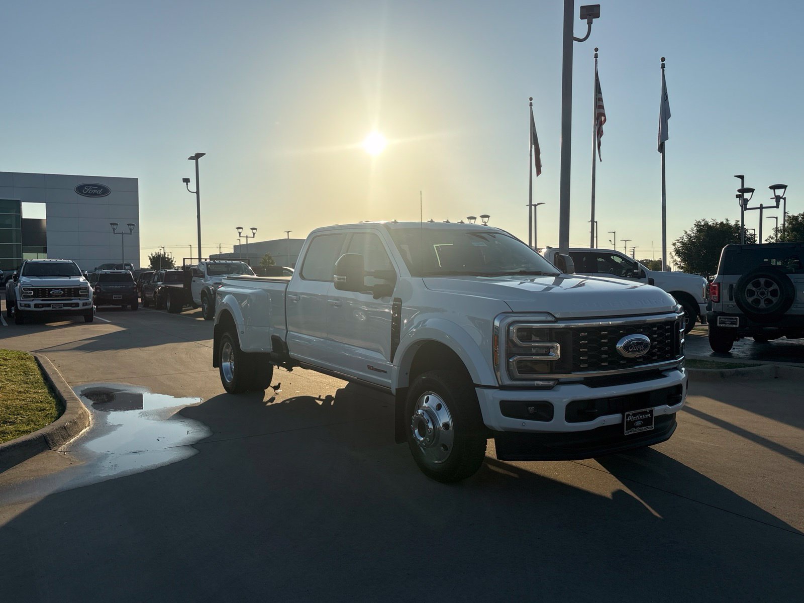 New 2026 Ford F450 Platinum w/ FX4 Off-Road Package AWD/4WD image 8