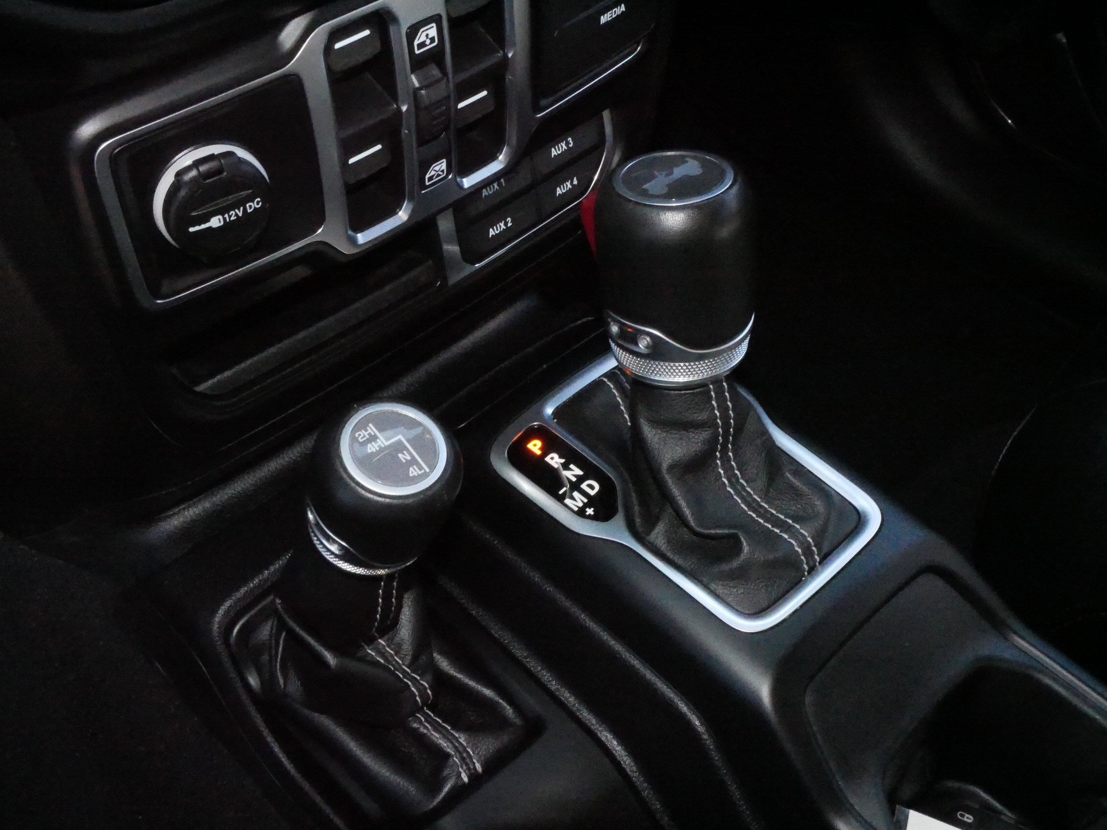 Used 2021 Jeep Wrangler Unlimited Sahara image 25