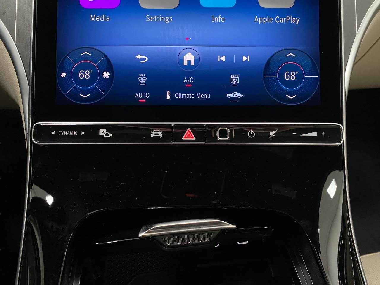 New 2026 Mercedes-Benz C 300 C 300 4MATIC SEDAN image 23