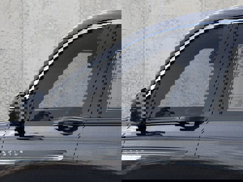 New 2026 Lincoln Nautilus Premier image 20