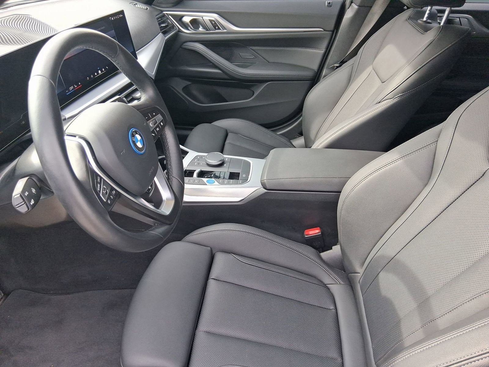 Certified 2024 BMW i4 eDrive35 w/ Premium Package image 4