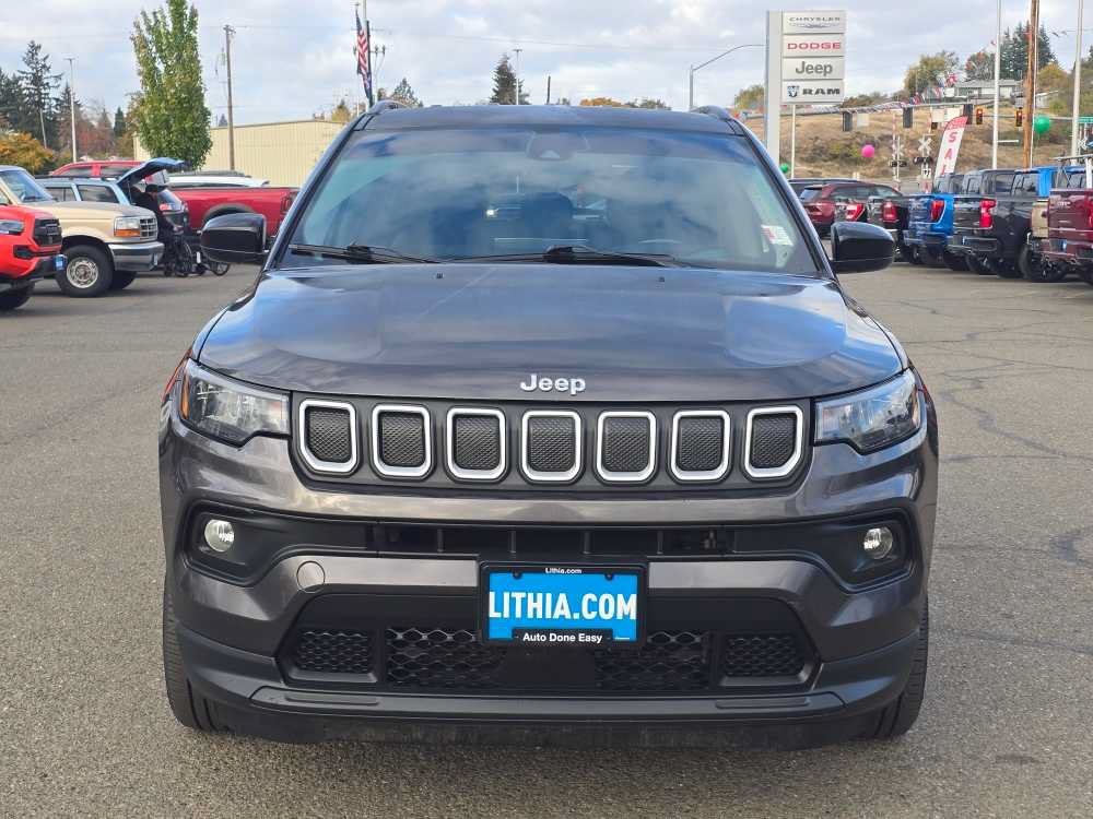 Used 2022 Jeep Compass Latitude AWD/4WD image 8