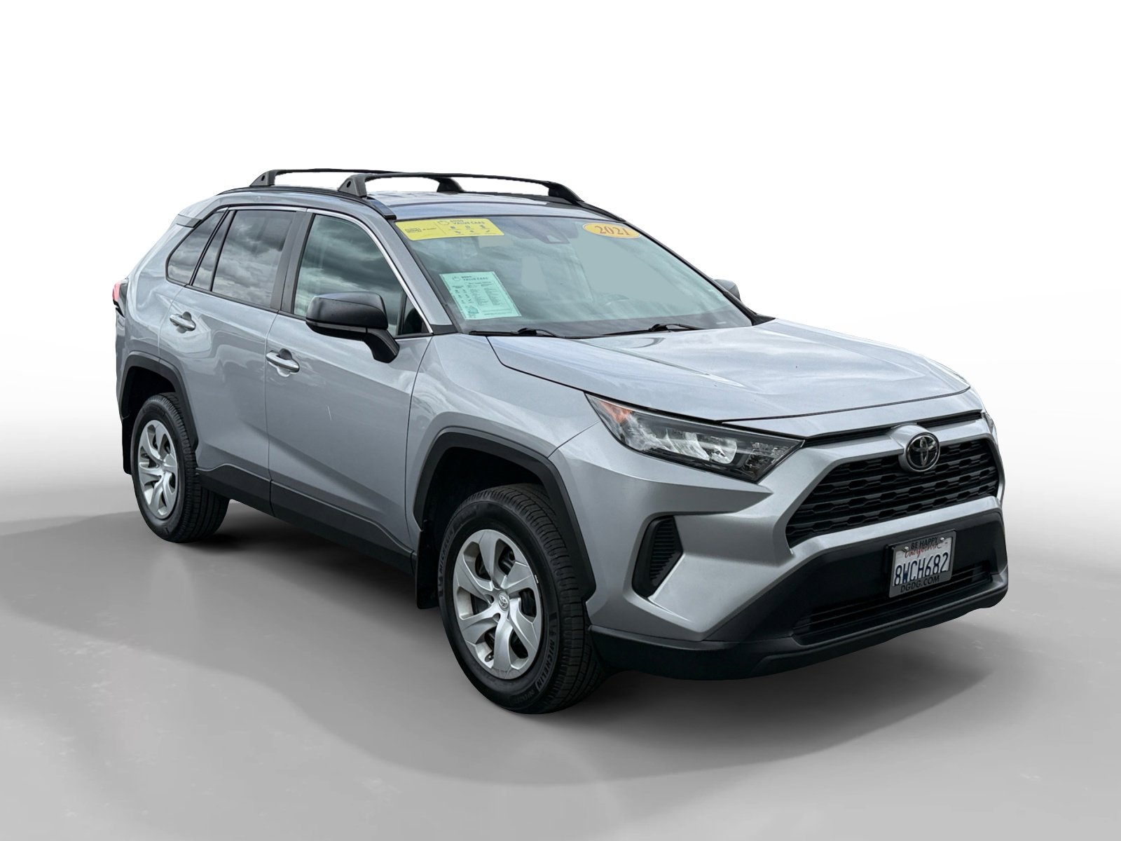 Used 2021 Toyota RAV4 LE w/ Carpet Mat Package (TMS) AWD/4WD image 7