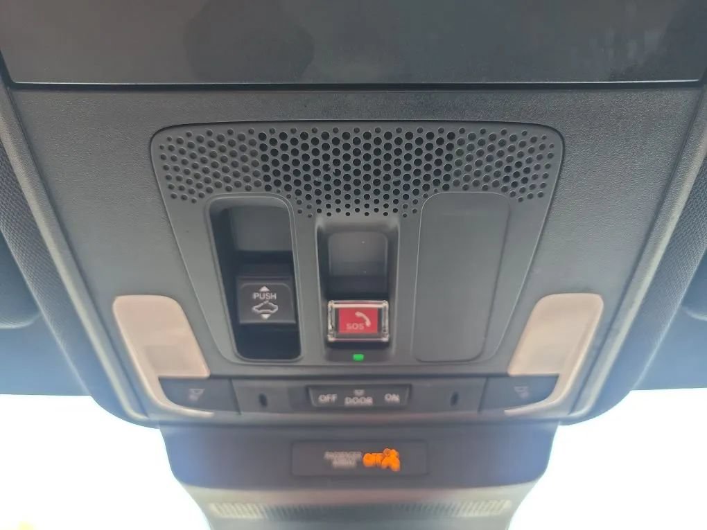 Used 2023 Honda Accord Sport image 40