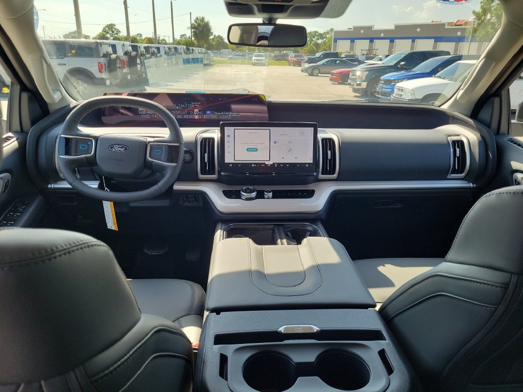 New 2026 Ford Expedition Max Active RWD image 19