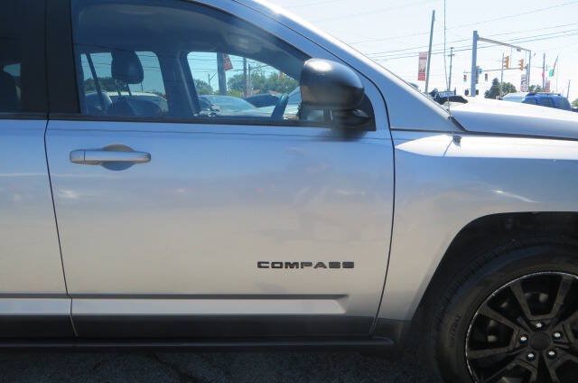 Used 2015 Jeep Compass Sport w/ Power Value Group FWD image 34