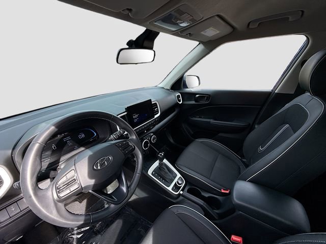 Certified 2024 Hyundai Venue Limited image 20